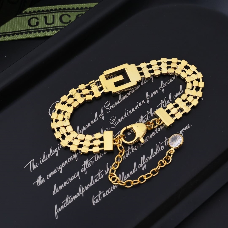 Gucci Necklaces